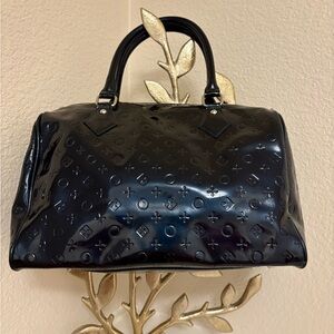 Invece Midnight Blue Italian Leather Handbag
